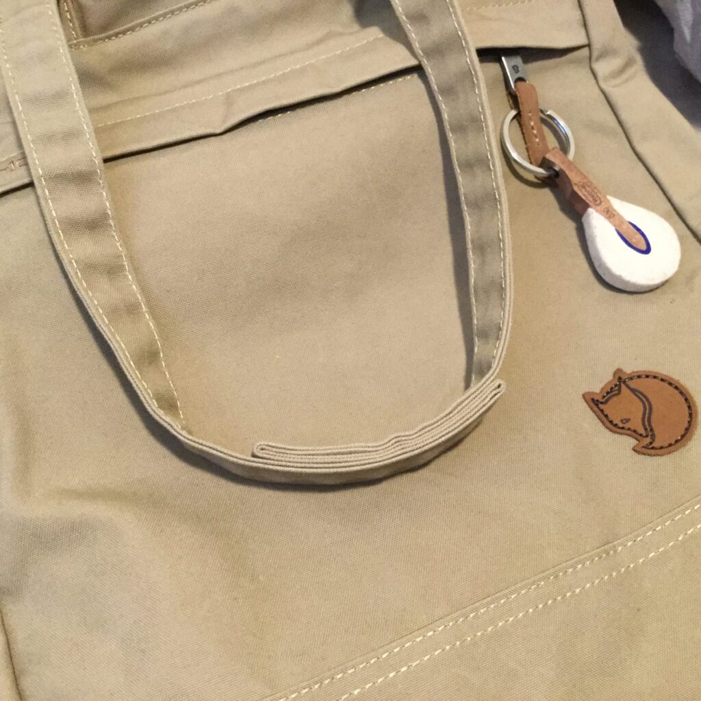 ストラップ縫いました